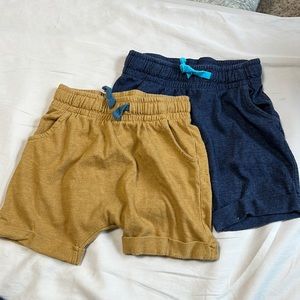 Cat & Jack 2T boys shorts
